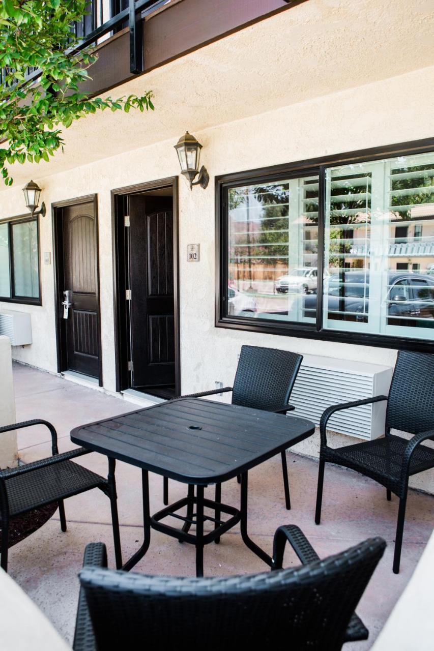 Casa Ojai Inn Eksteriør billede